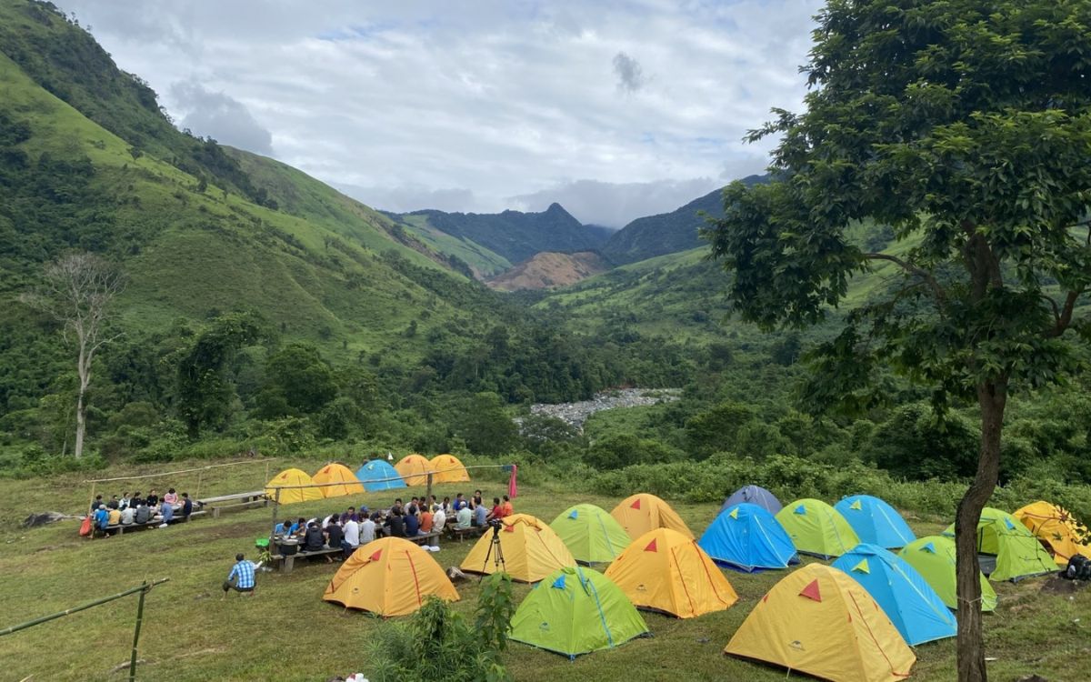 Trekking Bidoup – Tà Giang: Chinh phục “miền cỏ hát” 
