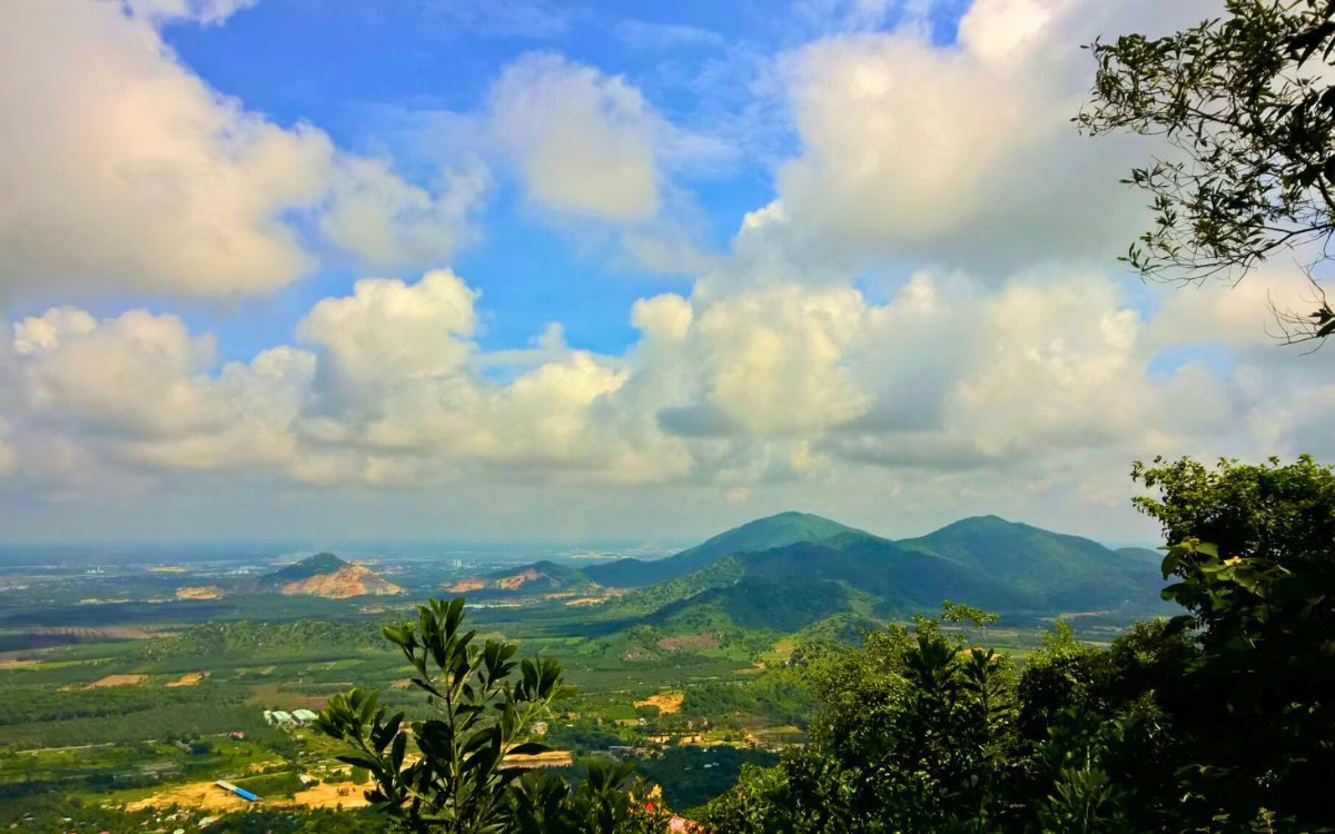 Kinh nghiệm trekking núi Dinh Vũng Tàu từ A đến Z cho newbie
