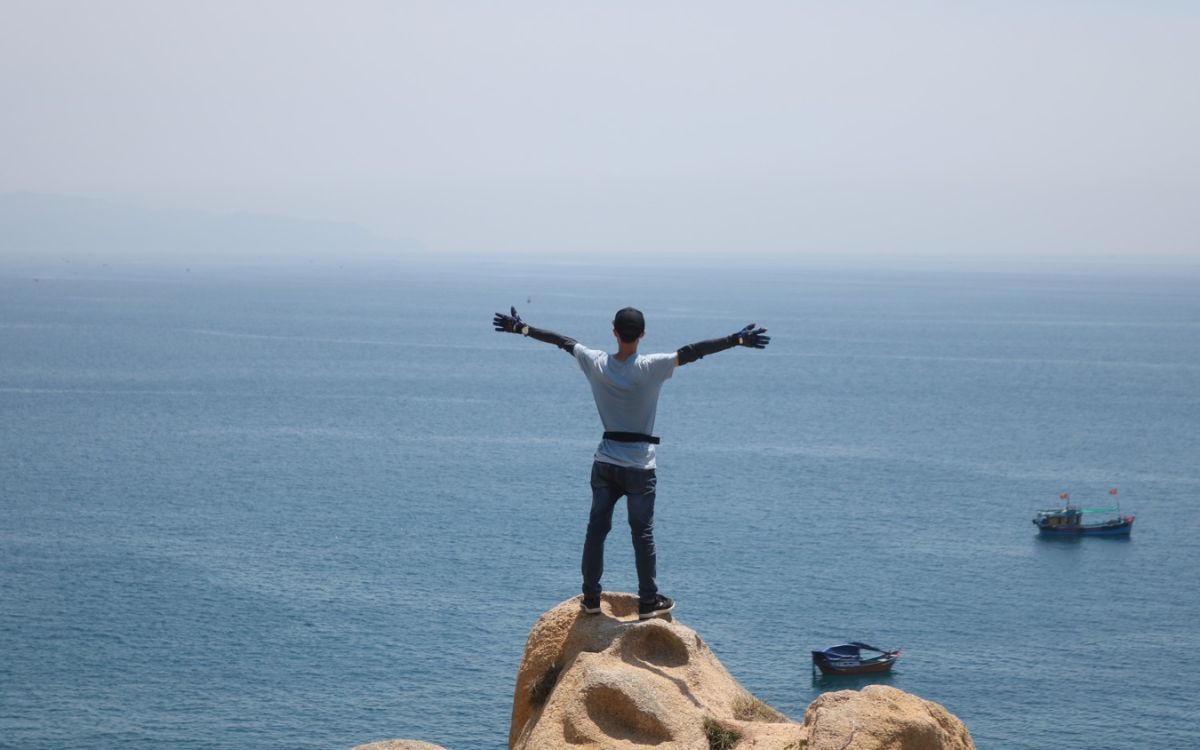 Chinh Phục Cực Đông: Hướng Dẫn Trekking Mũi Đôi Chi Tiết