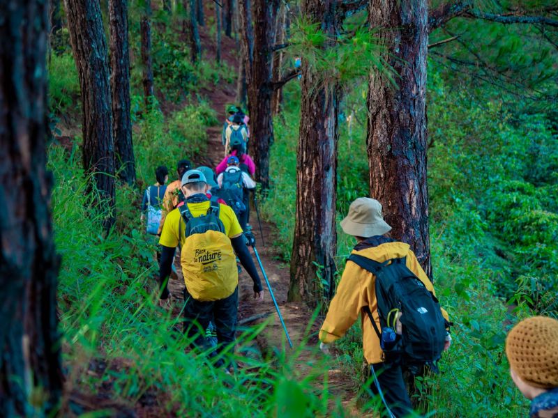 10 điều cần biết trước khi trekking Tà Năng - Phan Dũng Luon di theo doan khong tach doan