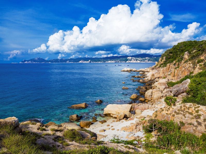 Những Điều Cần Lưu Ý Khi Trekking Cực Đông Để Đảm Bảo An Toàn an toan tren duong trekking